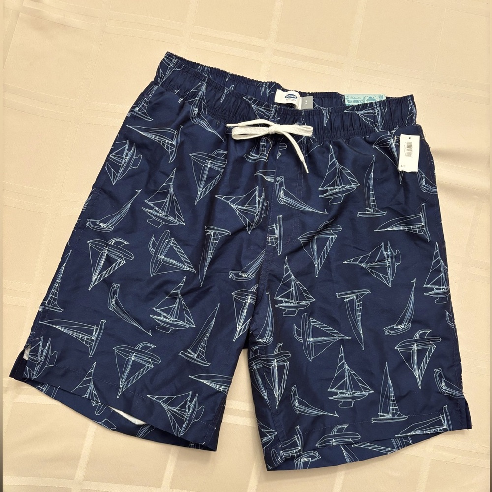 NWT Old Navy swimsuit, size S, navy blue sailboard pattern